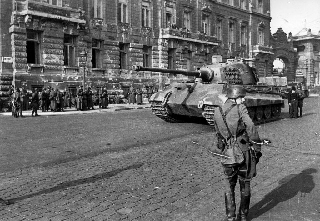 Photo of Pz. Kpfw VI Ausf B King Tiger Tank