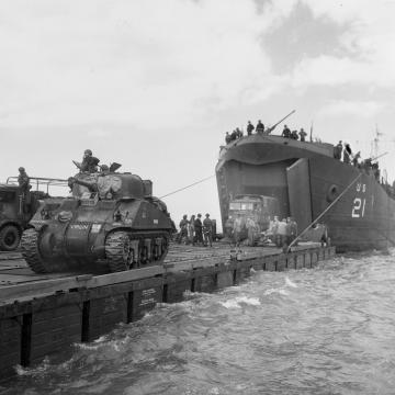 LST unloading tanks